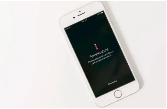 张掖苹果手机维修分享iPhone 手机发热如何快速降温 